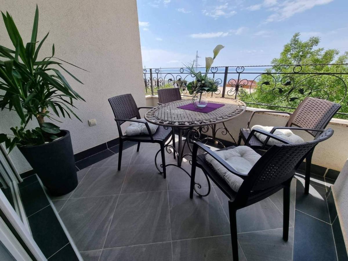 Apartment Tomic 2 มาคาร์สกา ภายนอก รูปภาพ