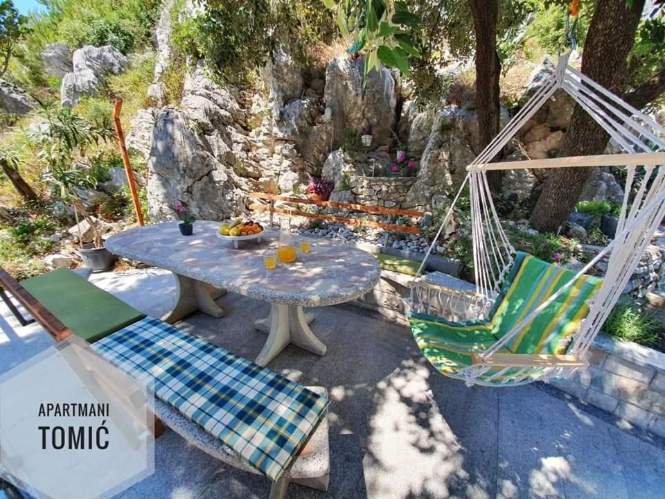Apartment Tomic 2 มาคาร์สกา ภายนอก รูปภาพ