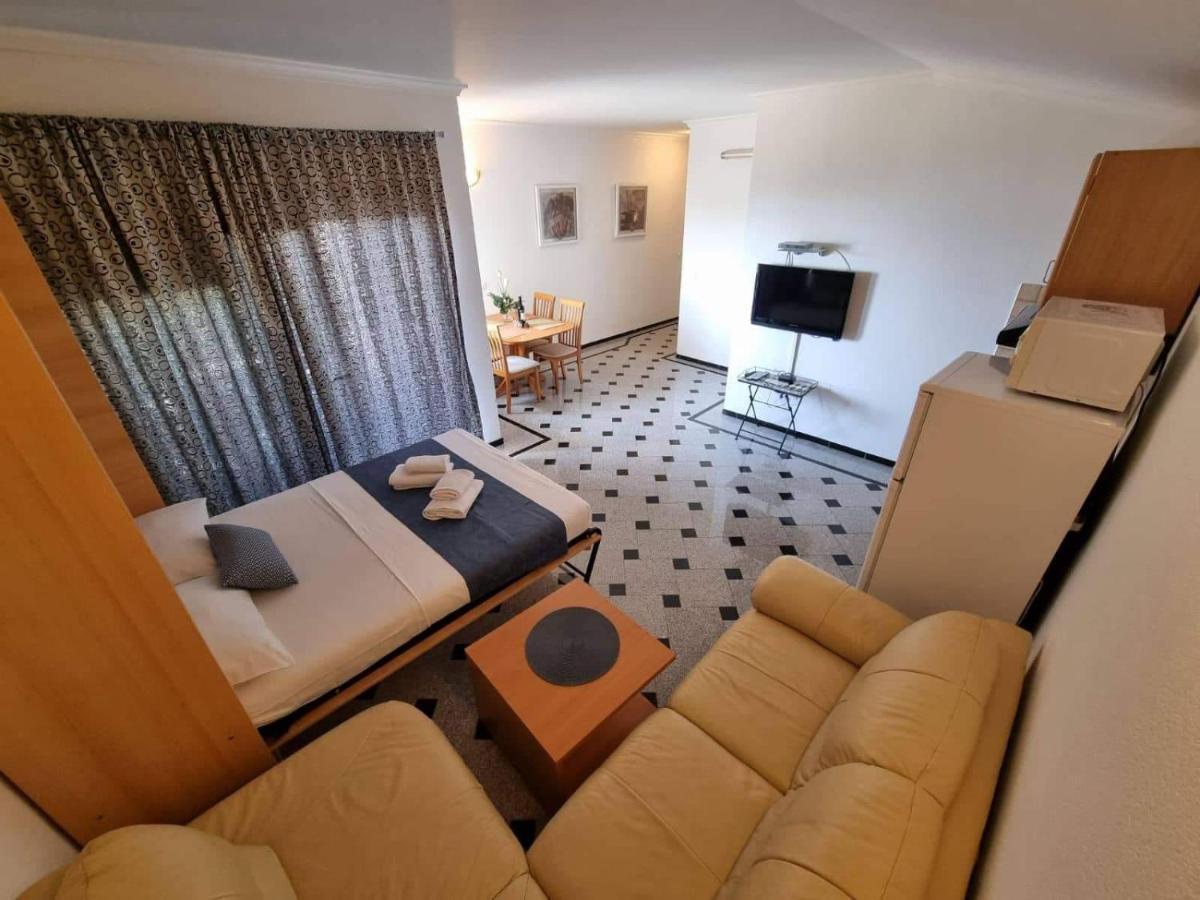 Apartment Tomic 2 มาคาร์สกา ภายนอก รูปภาพ
