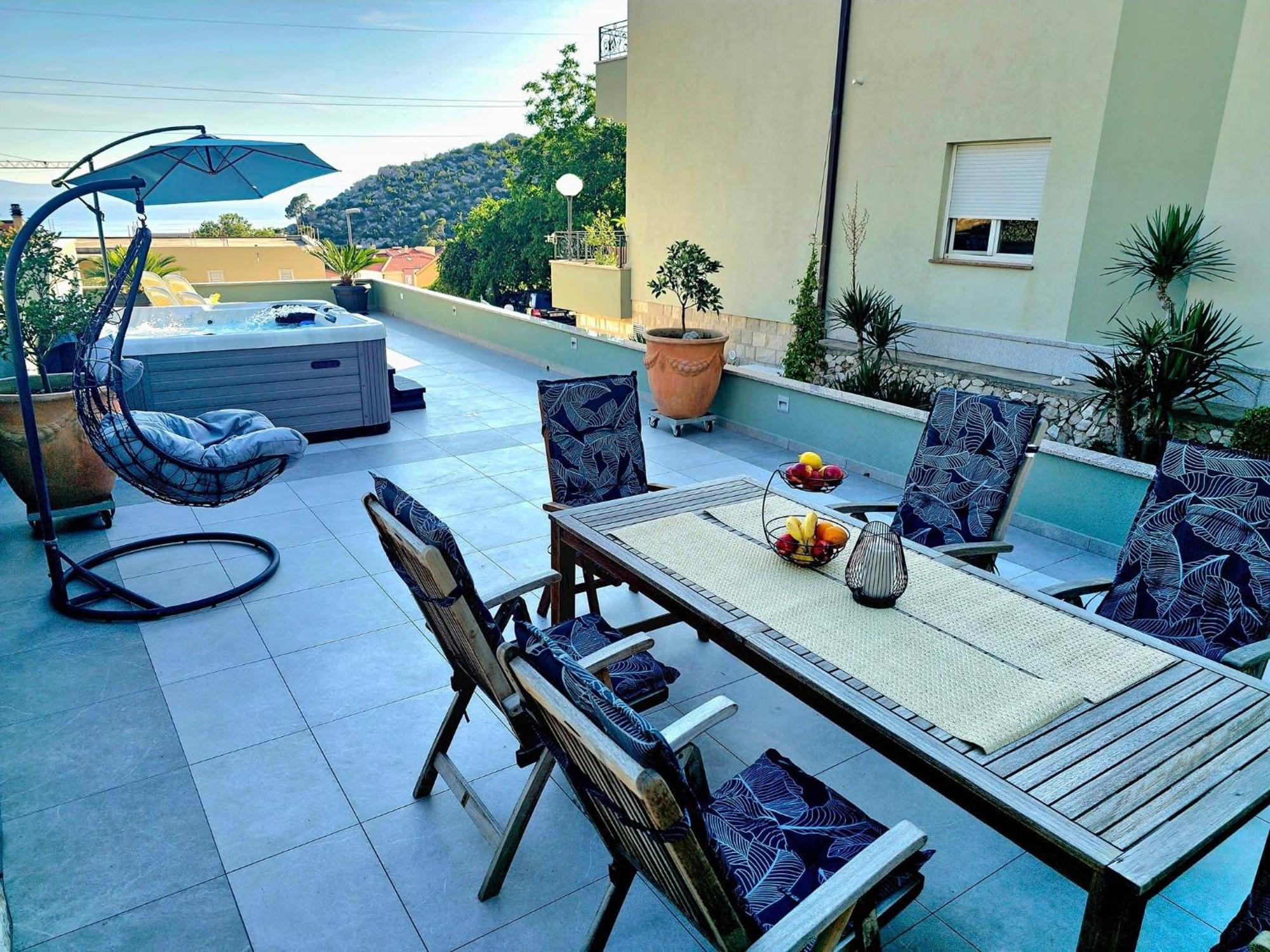 Apartment Tomic 2 มาคาร์สกา ภายนอก รูปภาพ