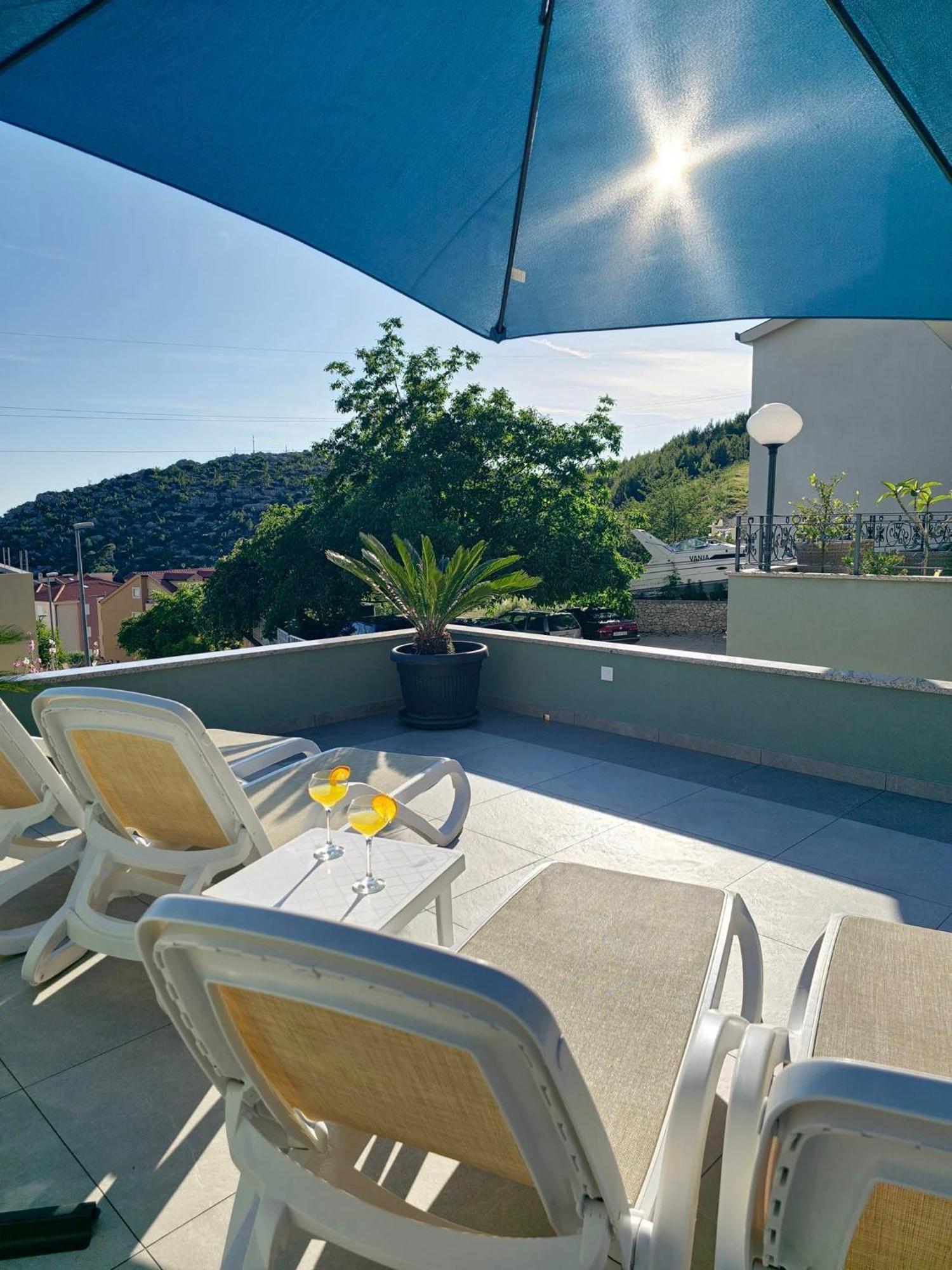 Apartment Tomic 2 มาคาร์สกา ภายนอก รูปภาพ